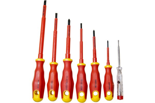 TOURNEVIS HAUTE TENSION 7 PIECES