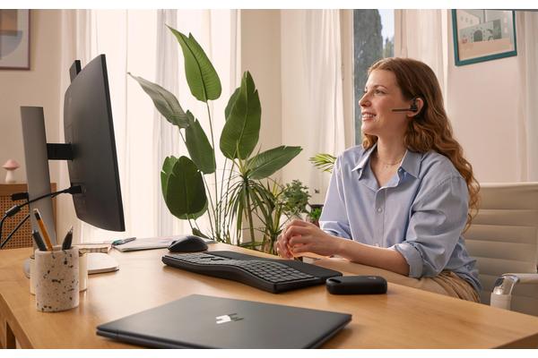 POLY Voyager Office Base pour 4300 / Legend 50 / Focus 2