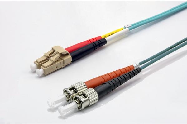 Jarretière zip 2,0mm OM3 50/125 LC-UPC/ST-UPC LSZH aqua 0,5m