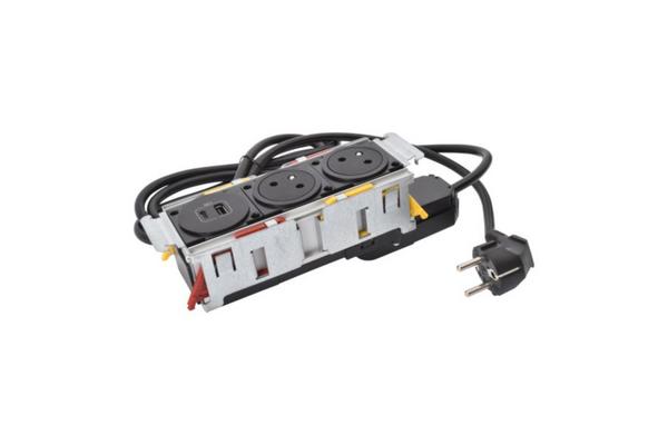 Disq In Incara 3 postes 2x2P+T + USB A+C - noir