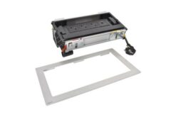 Flip-up Incara 3x2P+T Surface + chargeur USB Type-A+C - 8 mo