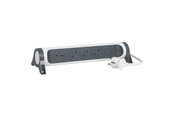 Rallonge 4x2P+T Surface avec inter, parafoudre et cordon 1,5