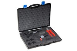 COFFRET COMPRENANT 1 PINCE A SERTIR "R" / OUTILS DENUDAGES ET PT-BNC