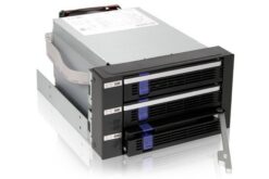 ICY DOCK MB153SP-B Backplane 3x 3.5" SATA/SAS dans 2x 5,.25"