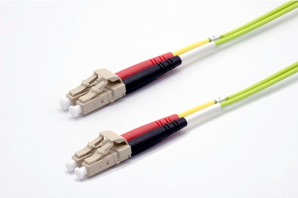 Jarretière zip 2,0mm OM5 50/125 LC-UPC/LC-UPC LSZH lime 20m