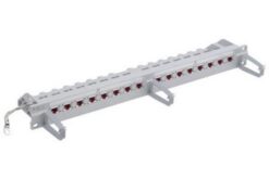 Panneau de brassage 1U avec support arrière, Cat6A ISO EL