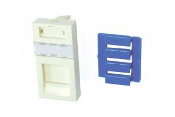 Plastron Netconnect simple 22,5x45 sortie inclinée à volet, blanc