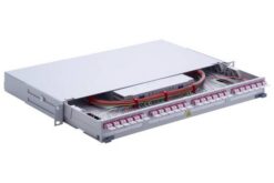 UniRack2 traversées LC duplex et 48 pigtails multimodes OM4, céramique, Bm/3