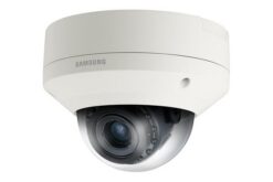 HANWHA caméra dome IP SNV-6085R 2Mp FHD ir IK10